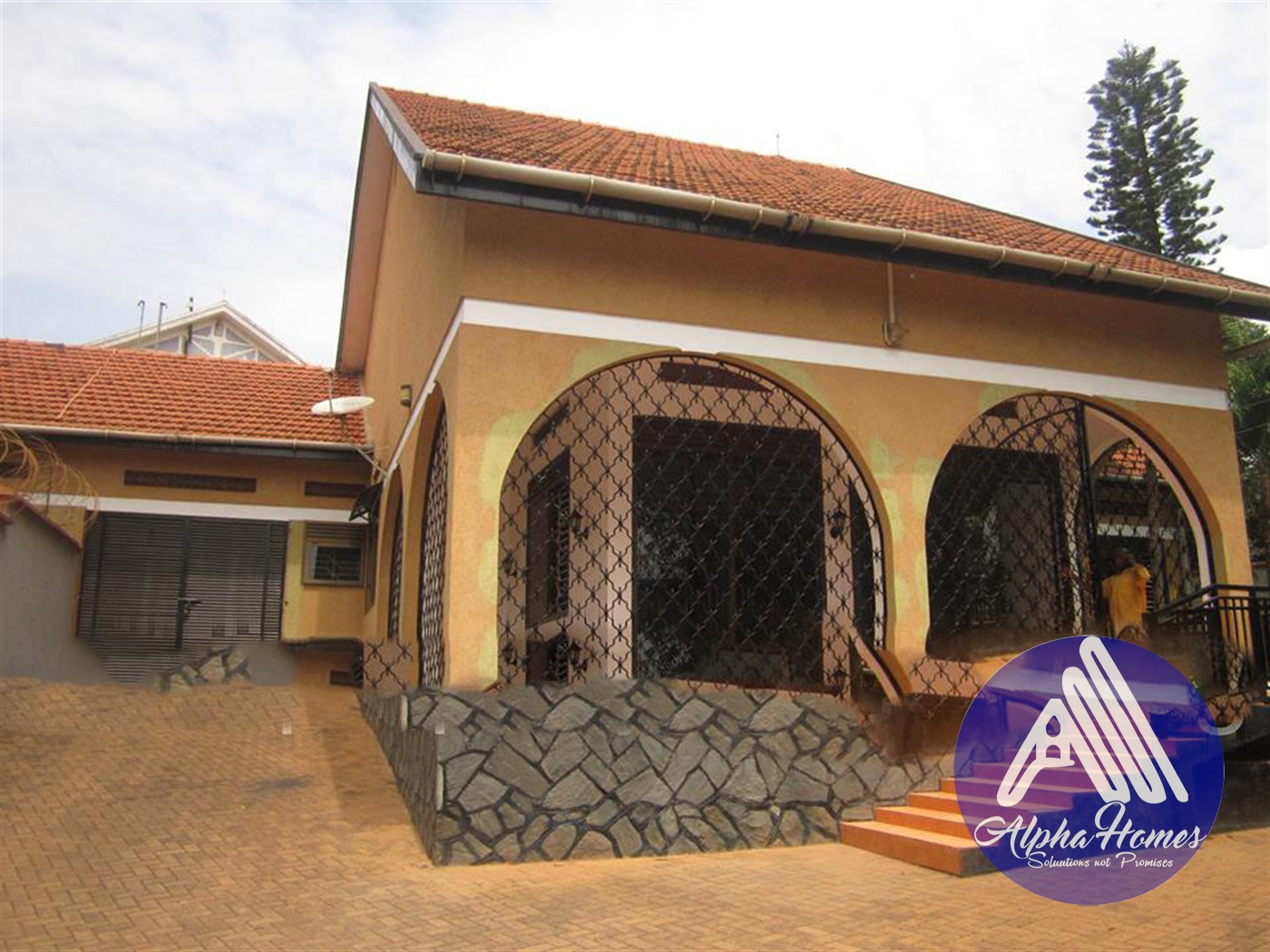 Semi Detached for rent in Naguru Kampala