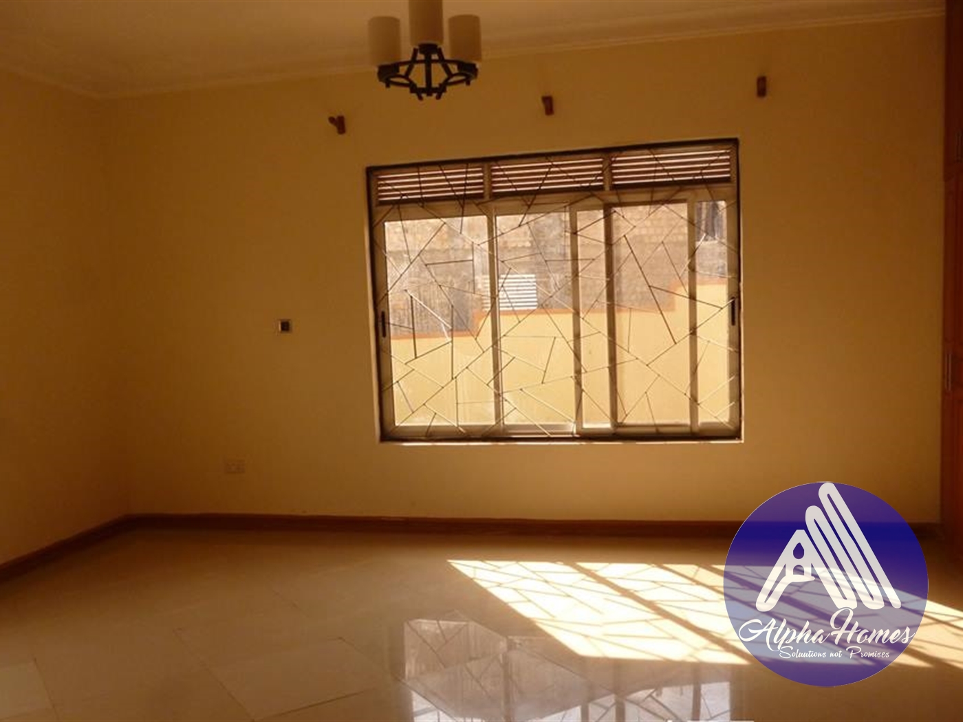 Bungalow for rent in Kira Wakiso