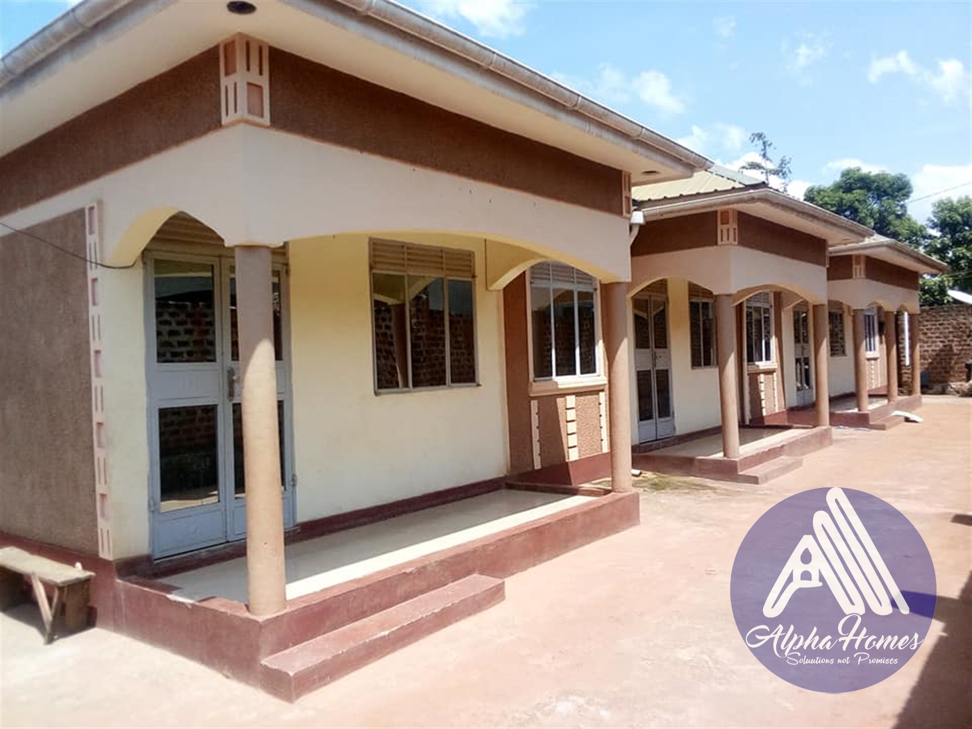 Semi Detached for rent in Mpererwe Wakiso