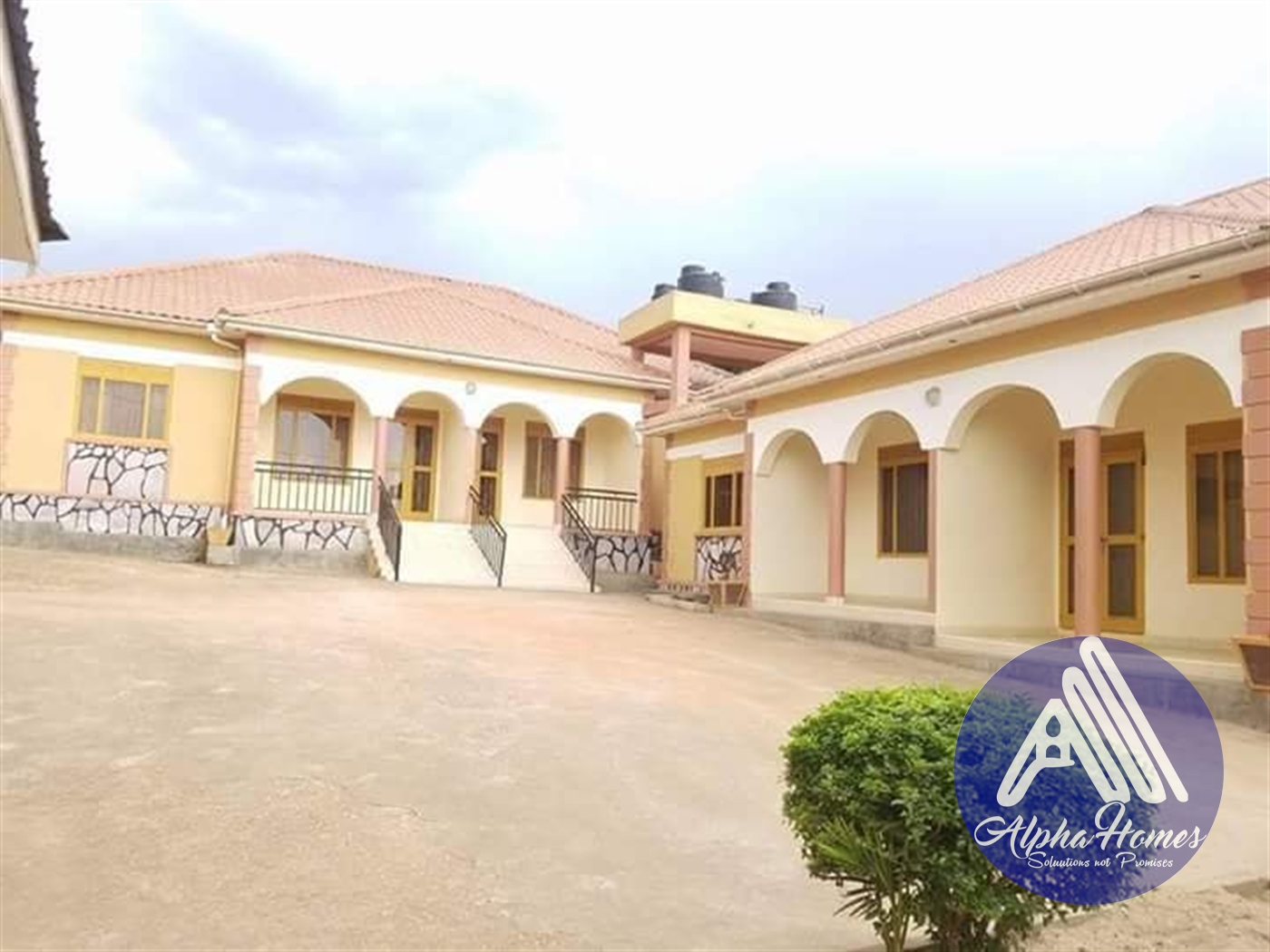 Semi Detached for rent in Mpererwe Wakiso