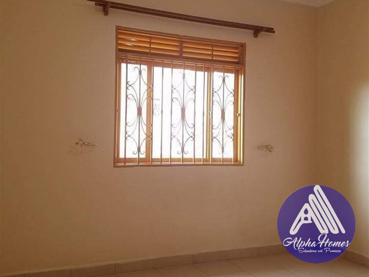 Semi Detached for rent in Mpererwe Wakiso