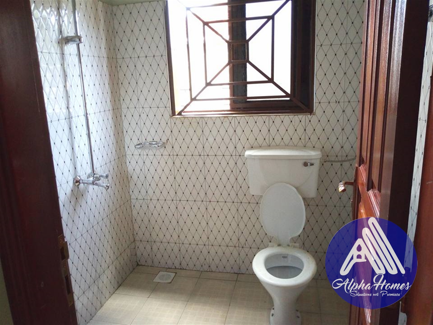 Semi Detached for rent in Bweyogerere Wakiso