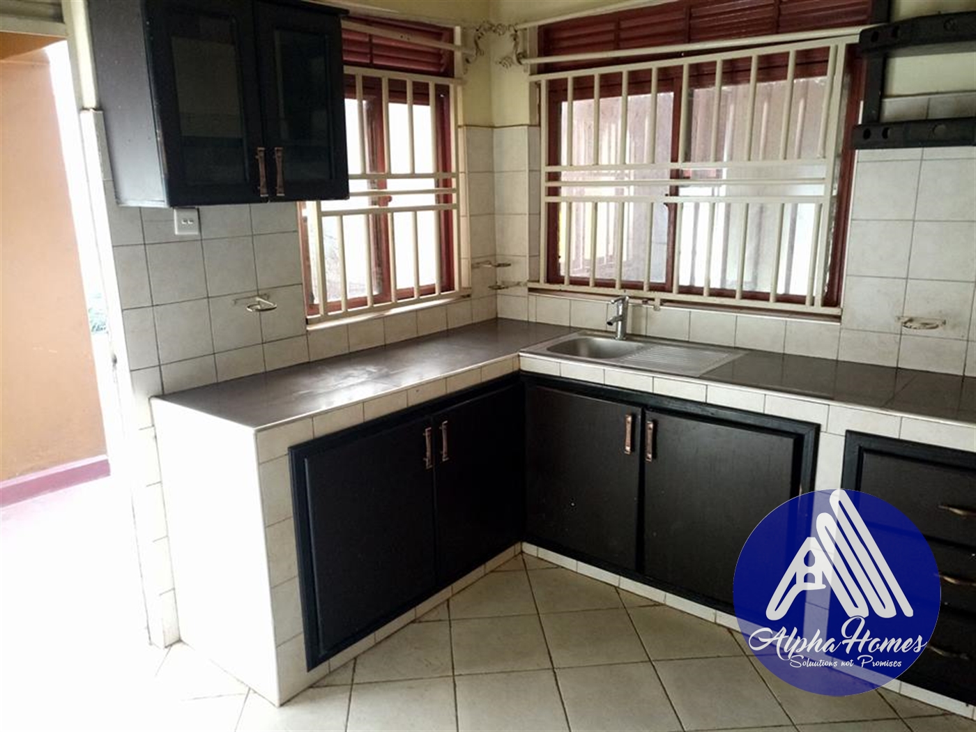 Bungalow for rent in Kisaasi Kampala