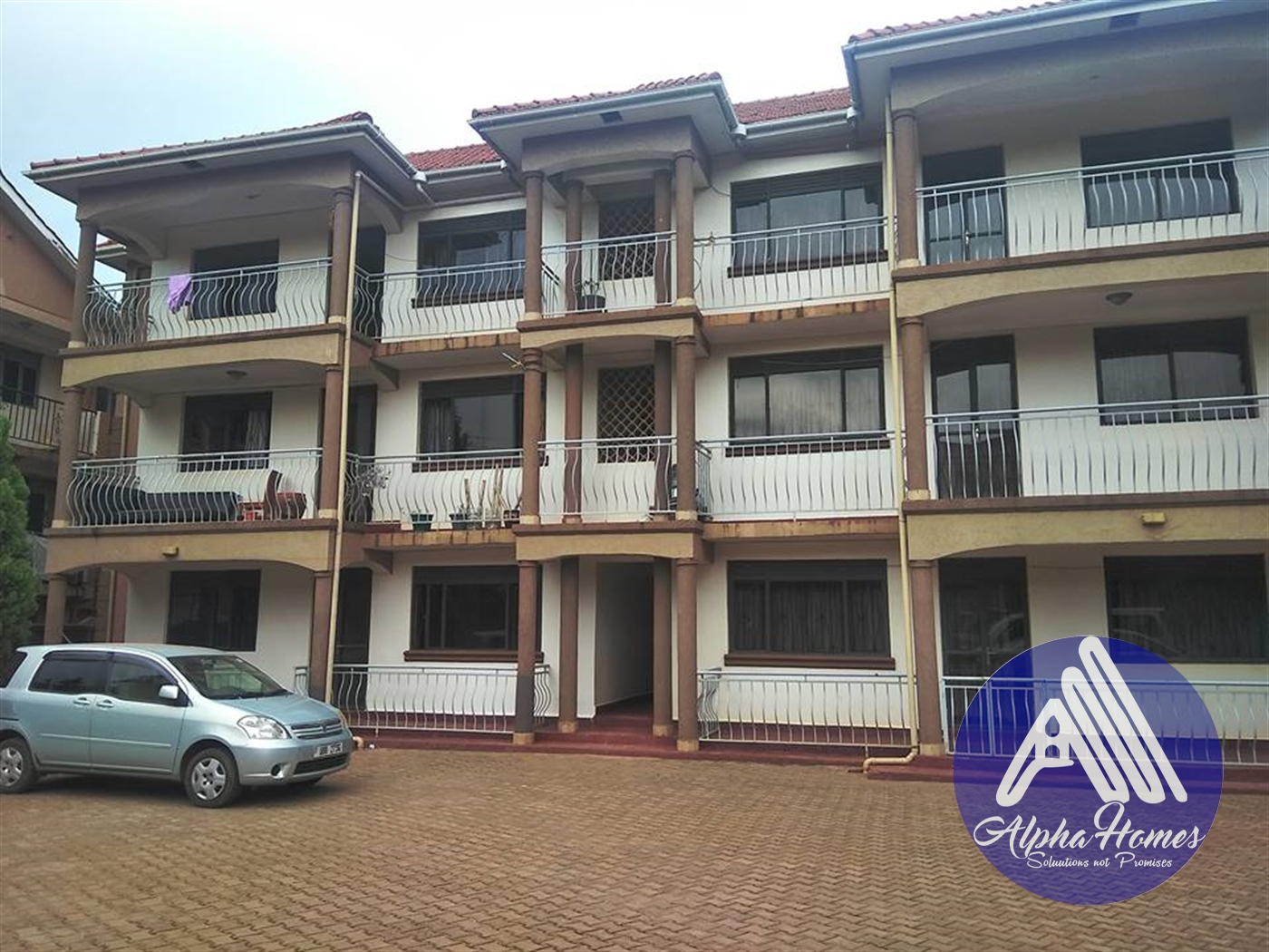 Apartment for rent in Kiwaatule Kampala