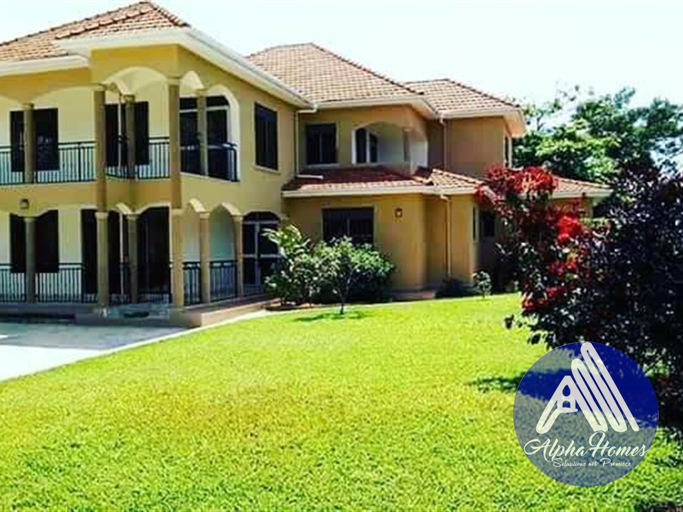 Mansion for sale in Munyonyo Kampala