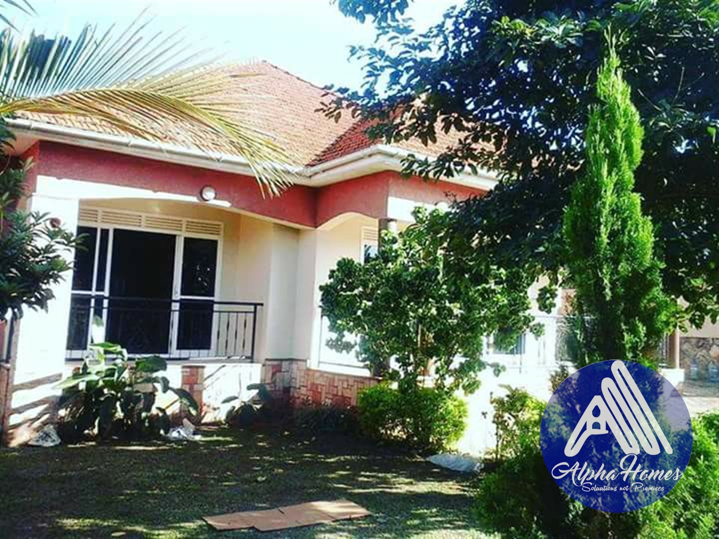 Bungalow for rent in Naalya Kampala