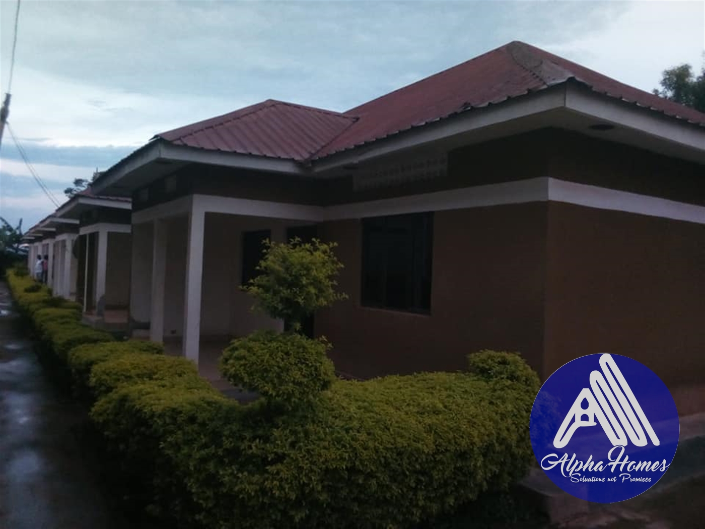 Semi Detached for rent in Mpererwe Wakiso