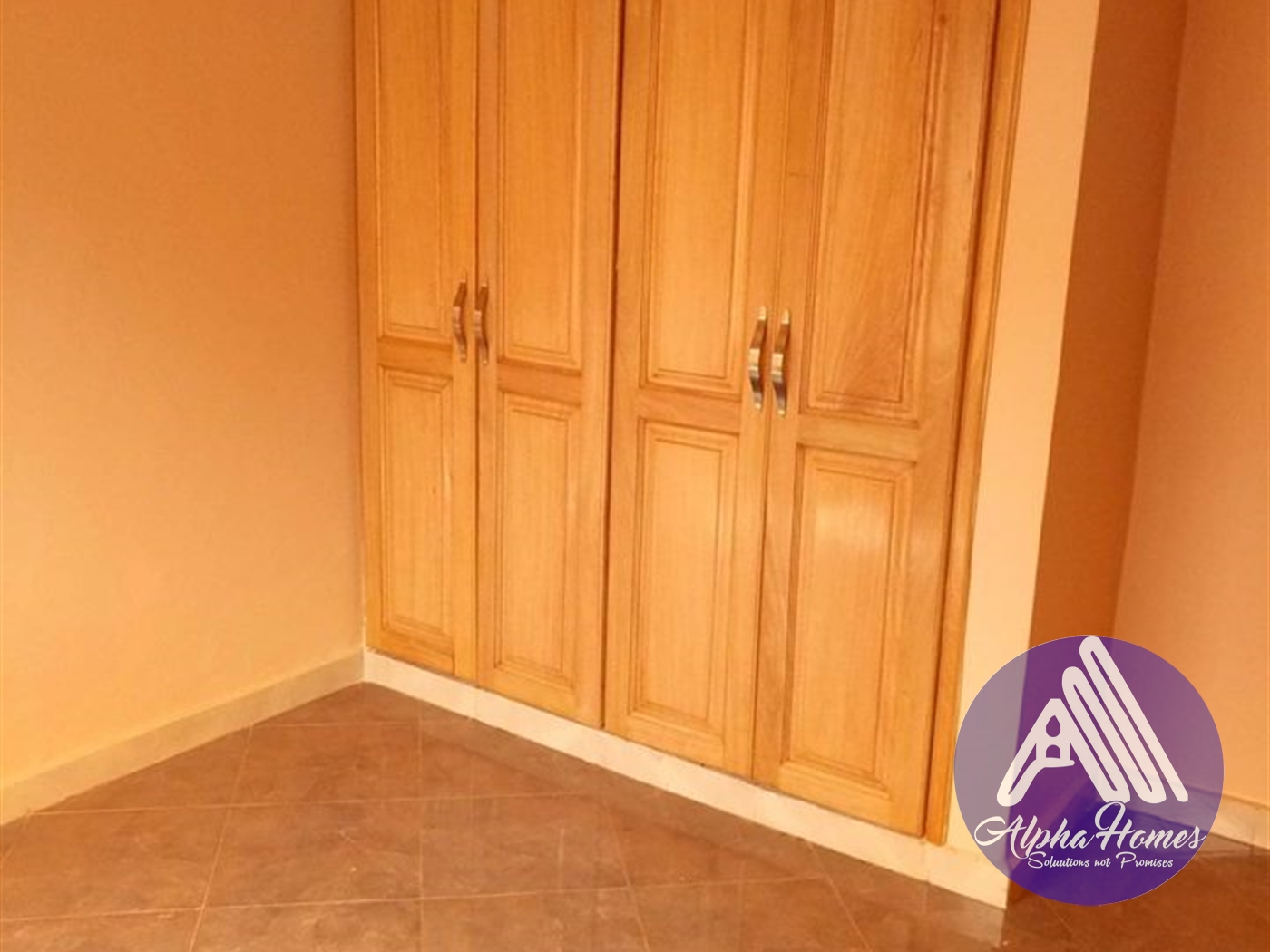 Semi Detached for rent in Kisaasi Kampala