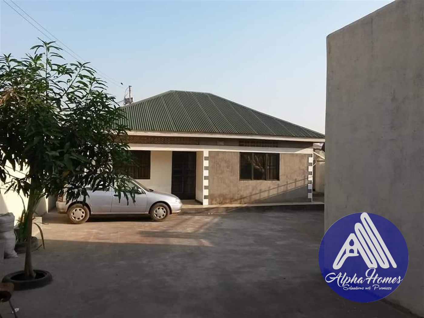 Bungalow for sale in Mutungo Kampala