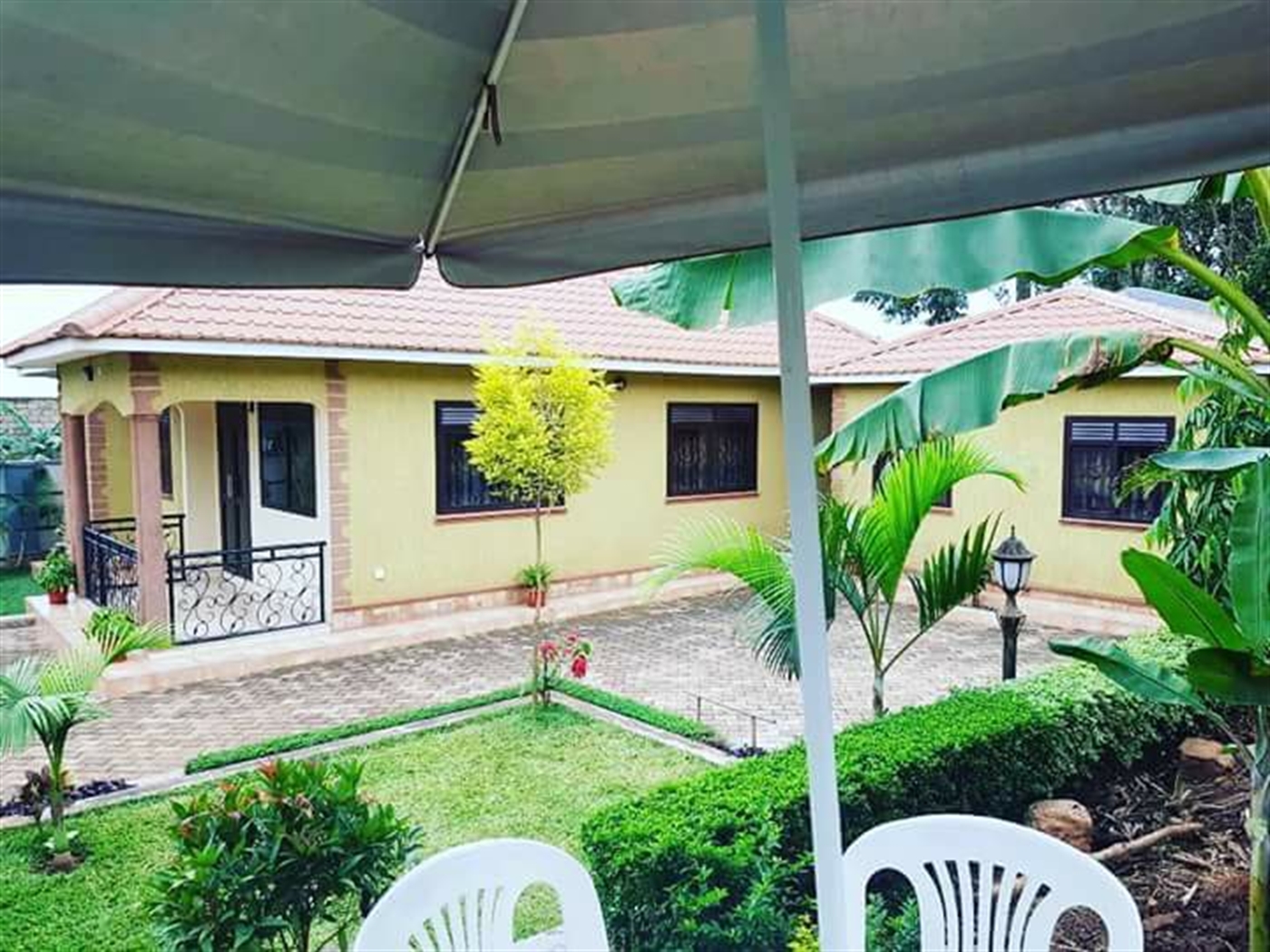 Bungalow for sale in Kyanja Wakiso