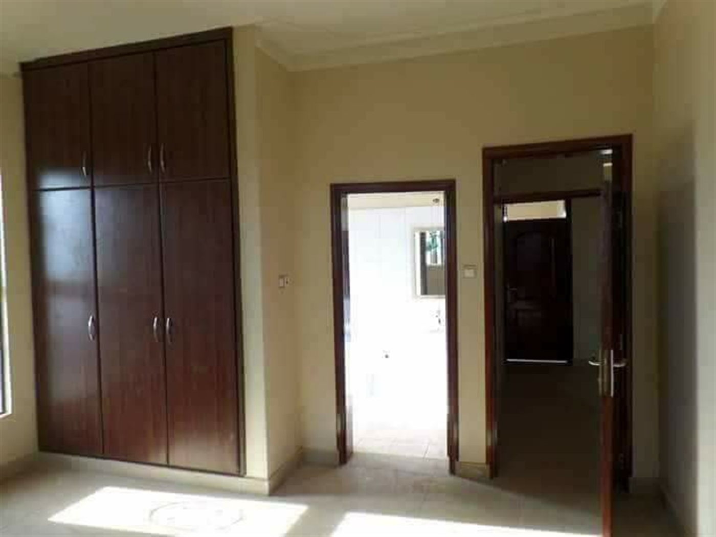 Mansion for sale in Naalya Kampala