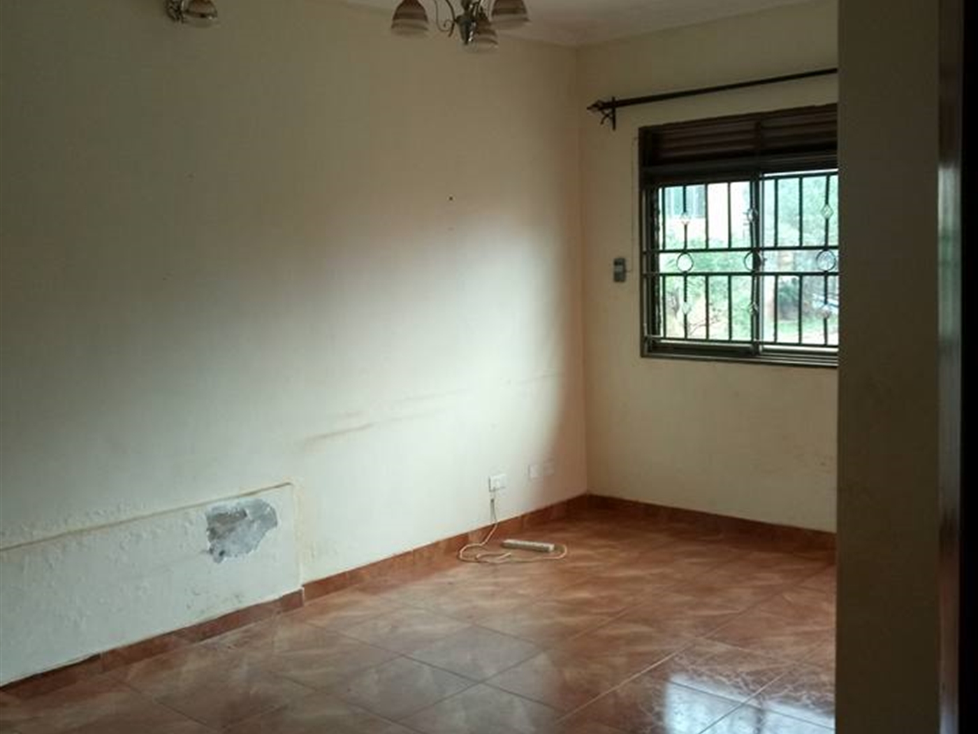 Semi Detached for rent in Kisaasi Kampala