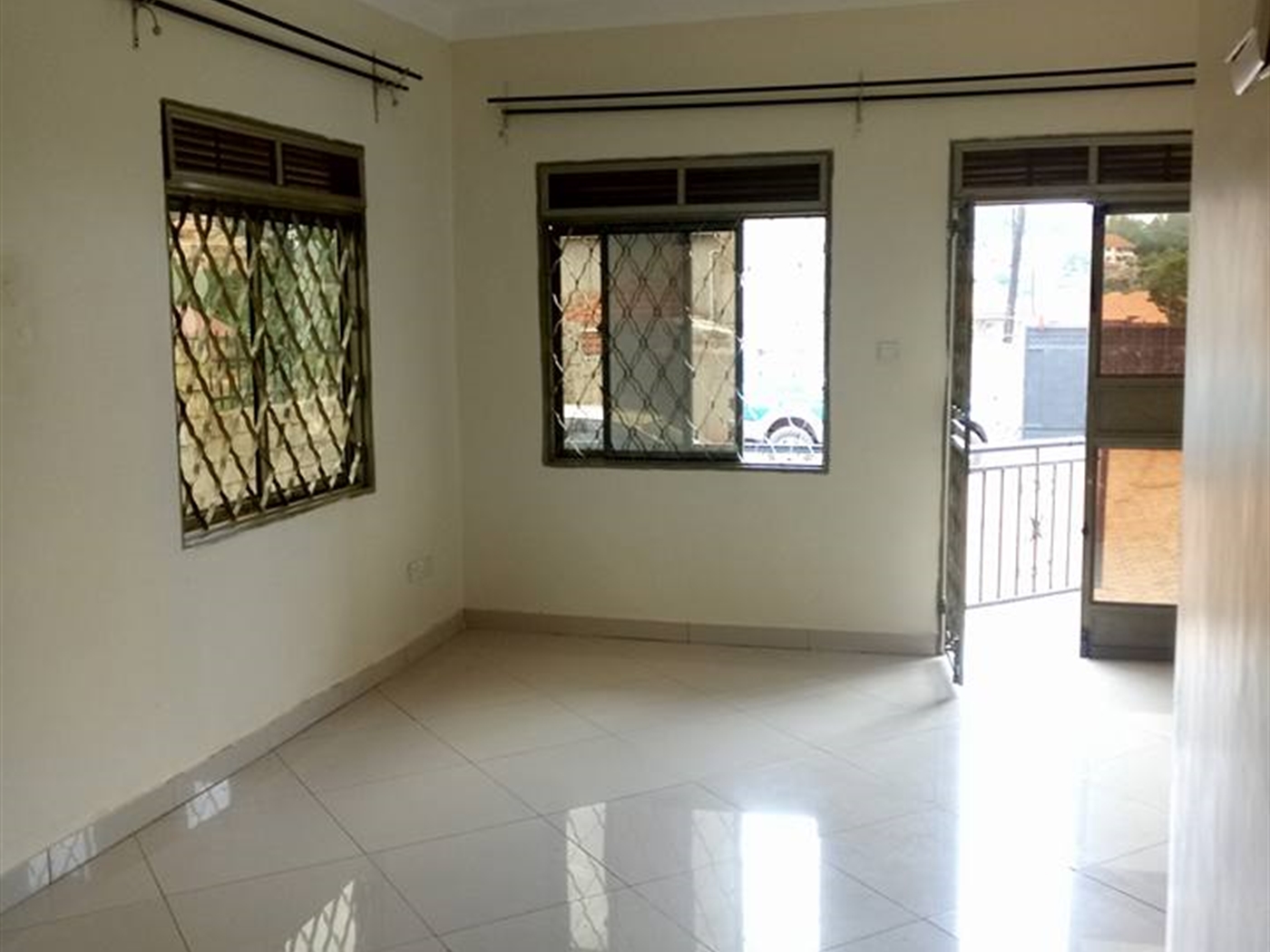 Semi Detached for rent in Kisaasi Kampala