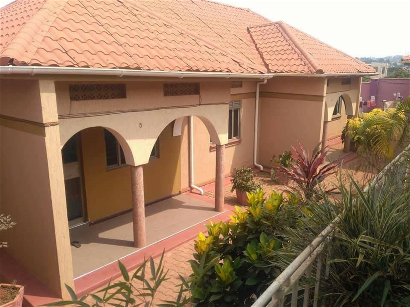 Semi Detached for rent in Kisaasi Kampala