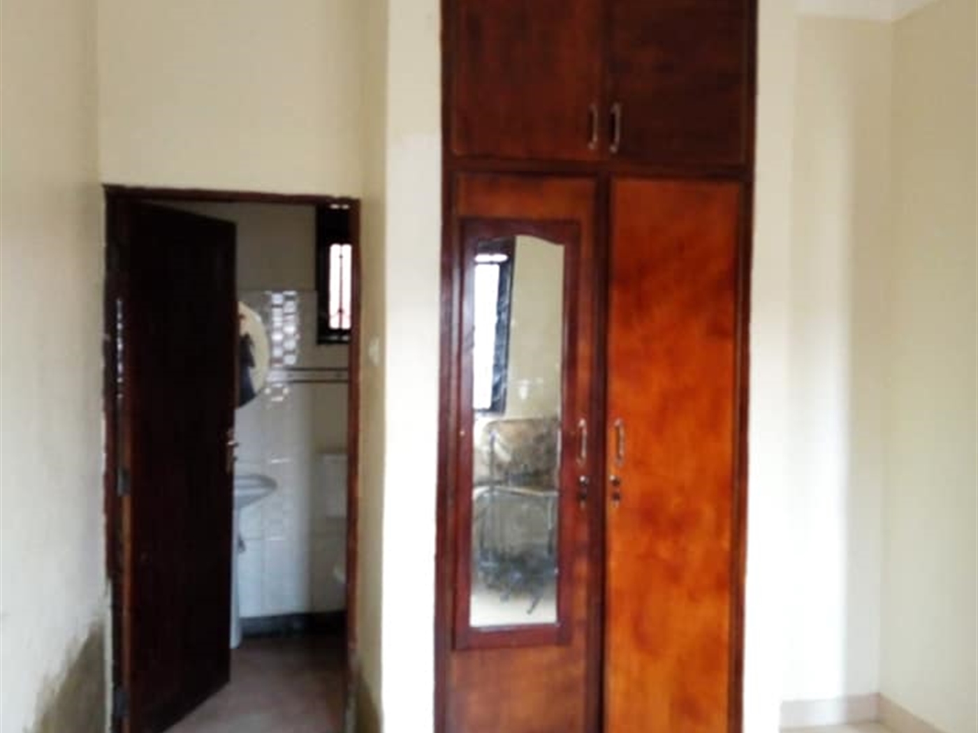 Semi Detached for rent in Namugongo Wakiso