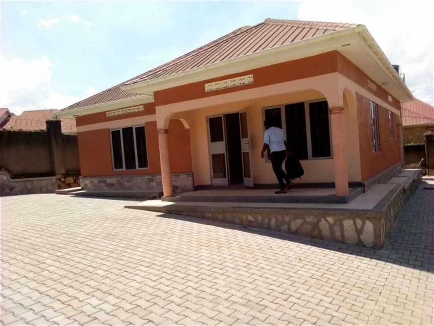 Bungalow for rent in Bweyogerere Wakiso