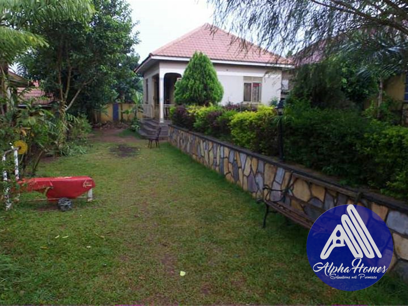 Bungalow for sale in Seguku Wakiso