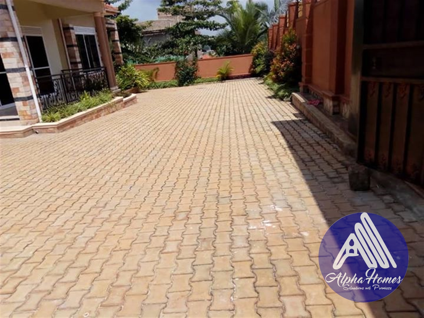 Semi Detached for sale in Entebbe Wakiso