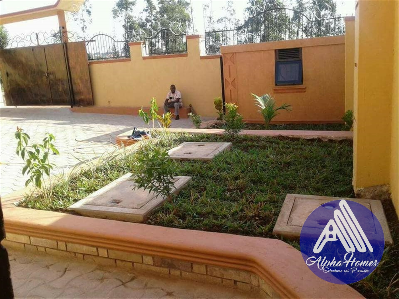 Bungalow for sale in Kira Wakiso