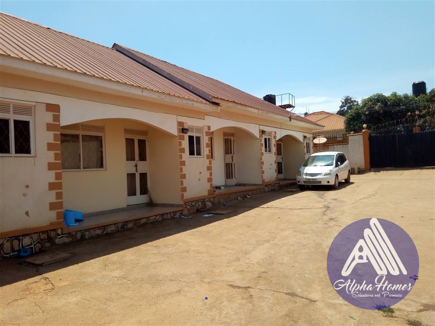 Semi Detached for rent in Kisaasi Kampala