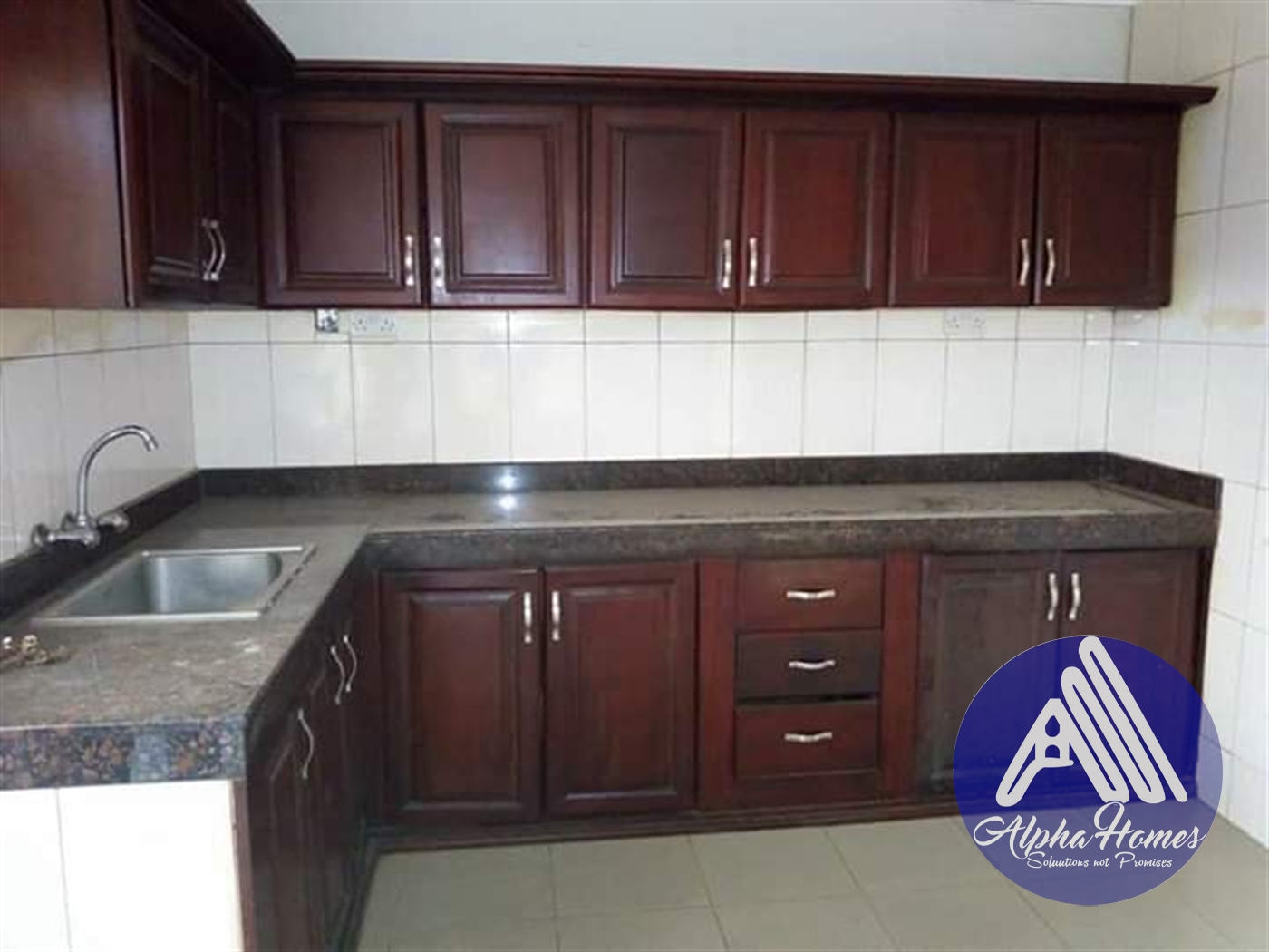 Apartment for rent in Kisaasi Kampala