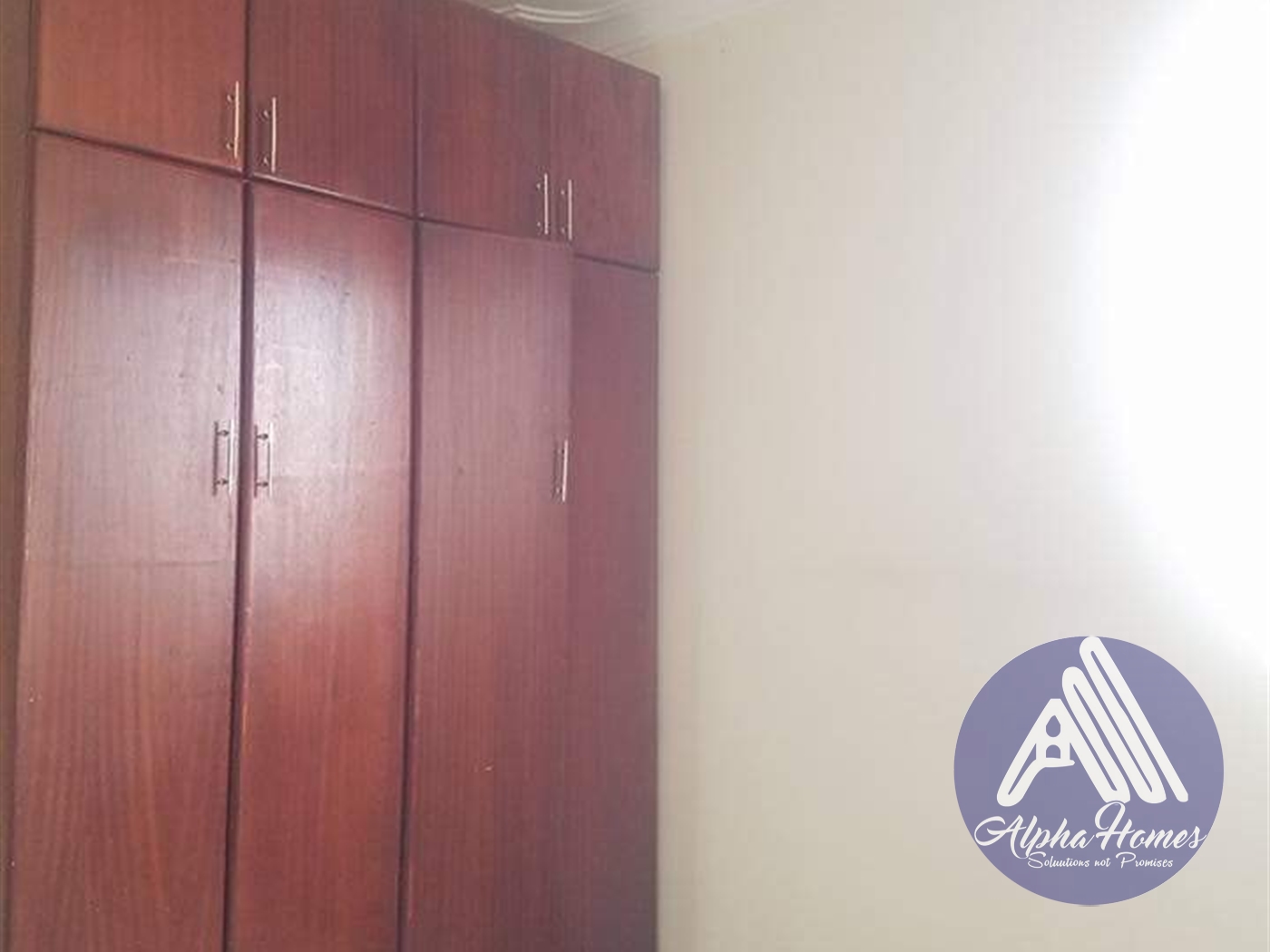 Apartment for rent in Kisaasi Kampala