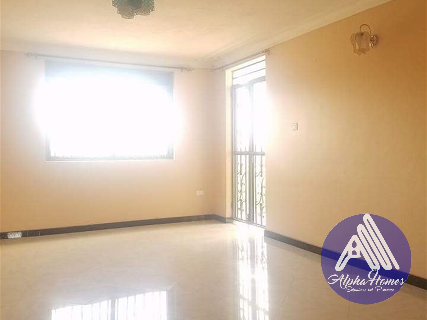 Apartment for rent in Kisaasi Kampala