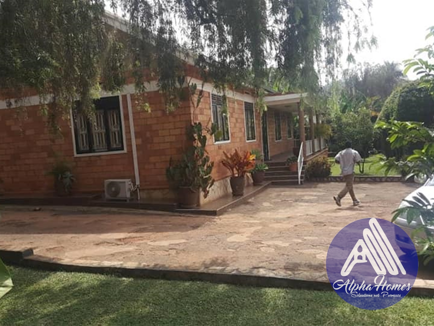 Bungalow for sale in Muyenga Kampala