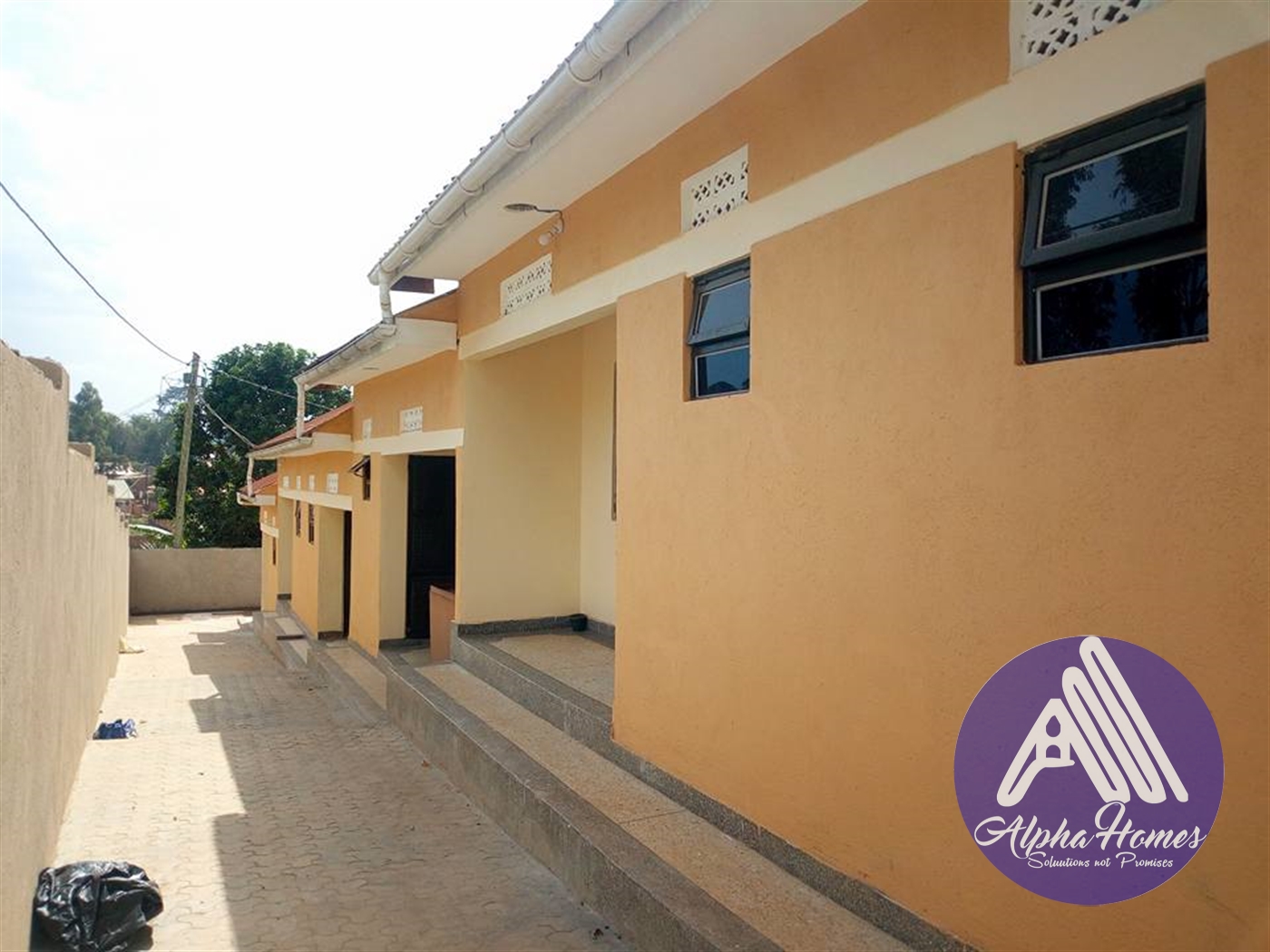 Semi Detached for rent in Bweyogerere Wakiso