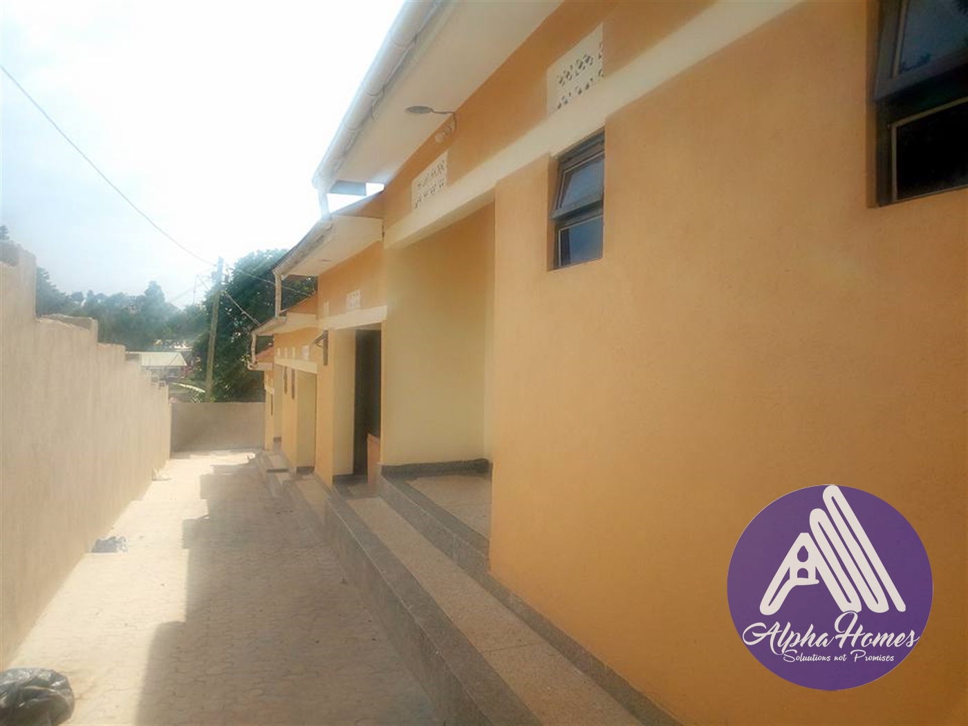 Semi Detached for rent in Bweyogerere Wakiso