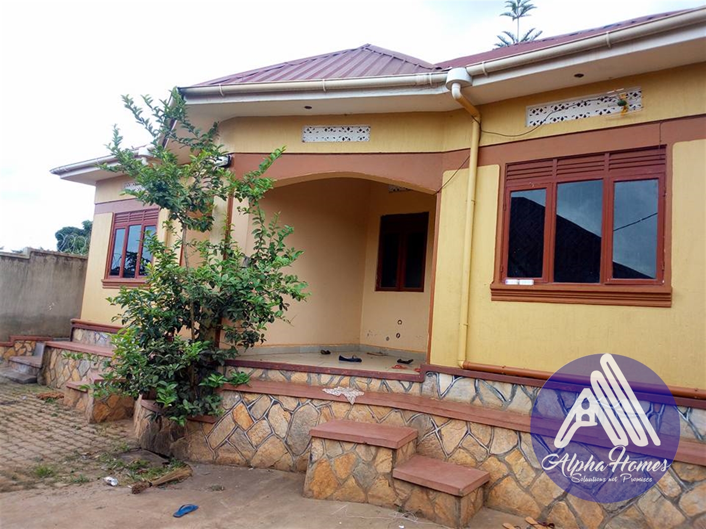 Semi Detached for rent in Kyaliwajjala Wakiso