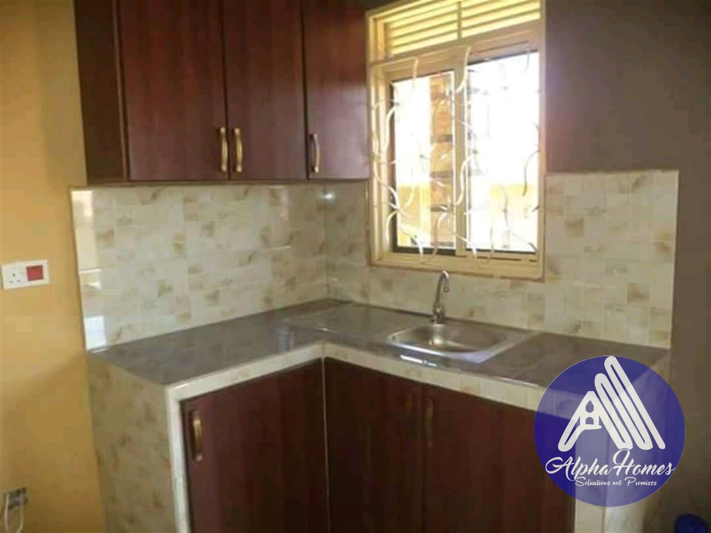 Semi Detached for rent in Kisaasi Kampala