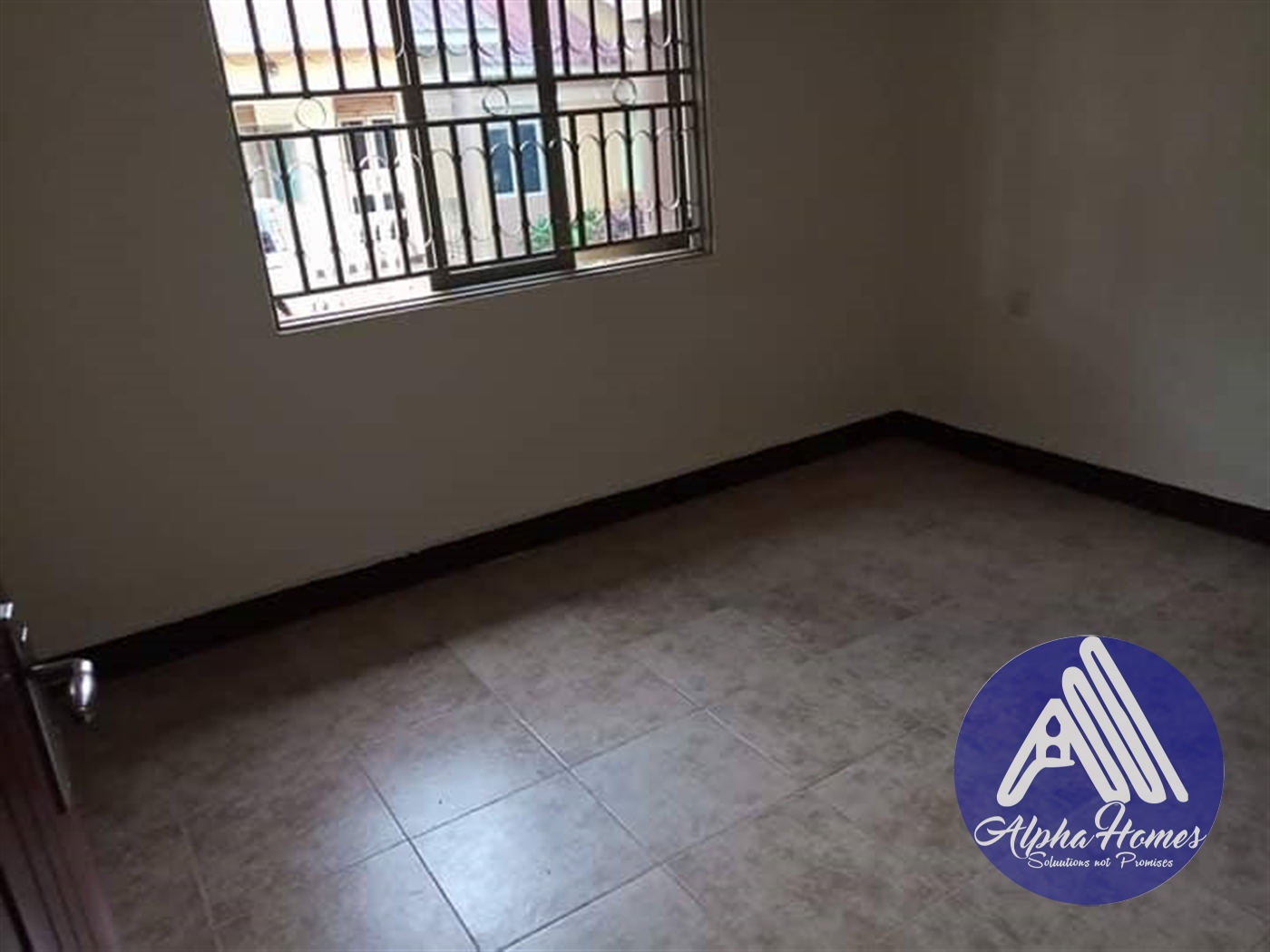 Semi Detached for rent in Bweyogerere Wakiso