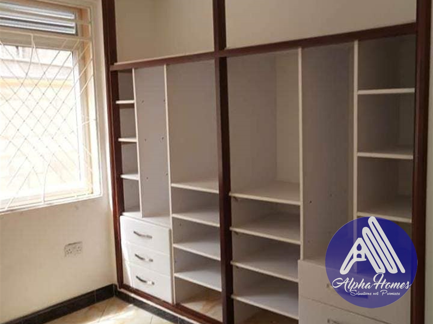 Apartment for sale in Seguku Wakiso