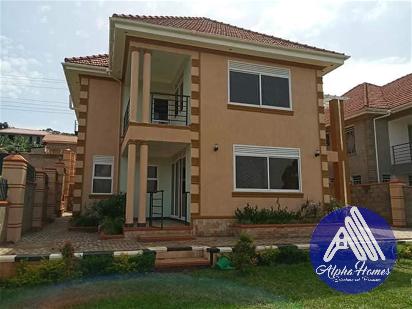 Apartment for sale in Seguku Wakiso