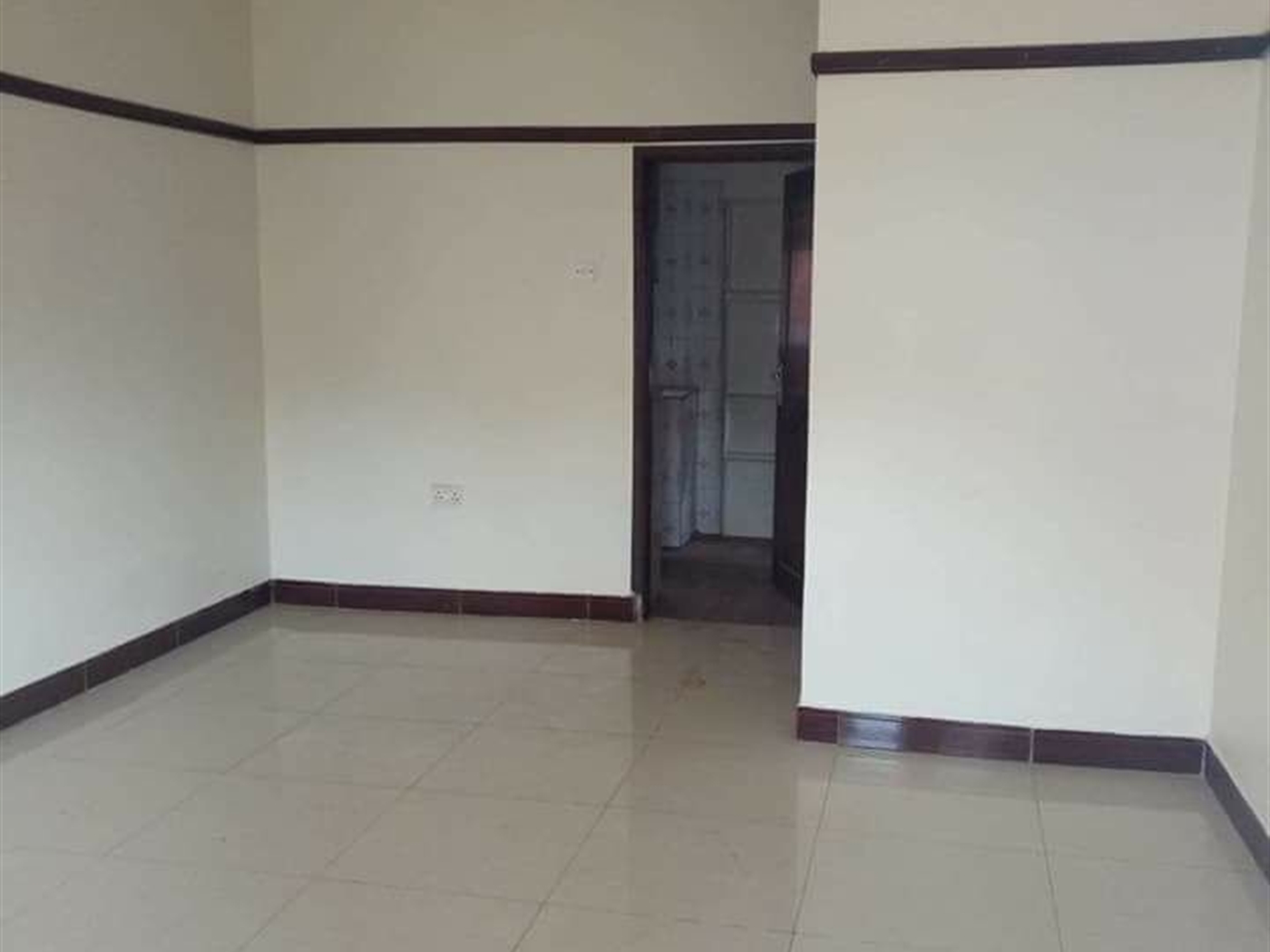 Semi Detached for rent in Kisaasi Kampala