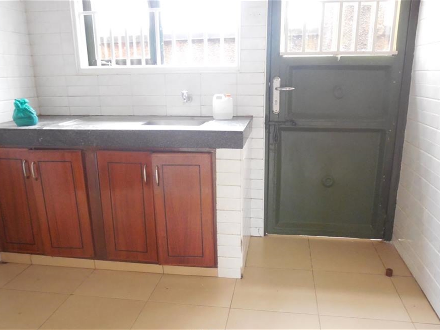 Semi Detached for rent in Namugongo Wakiso