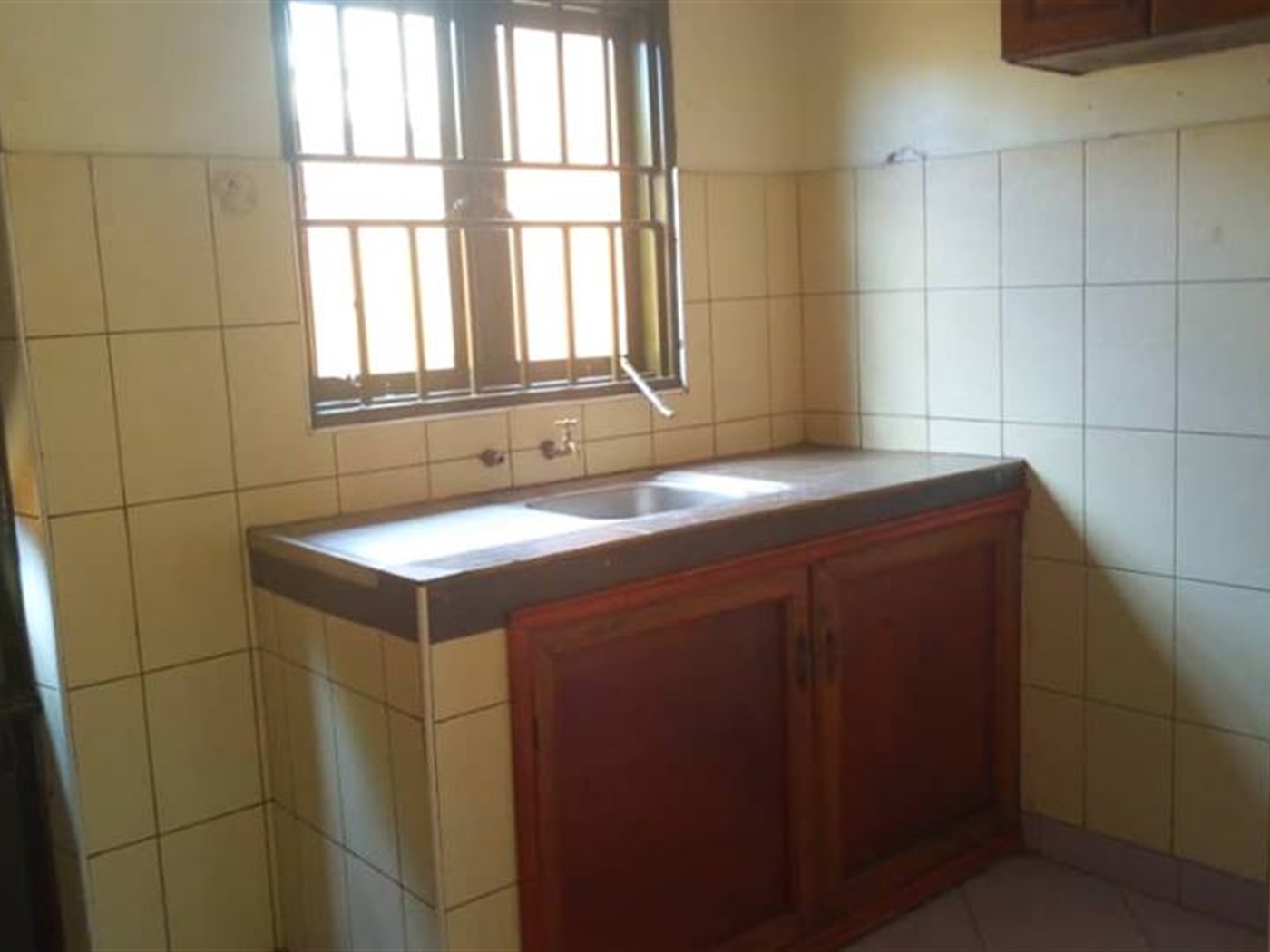 Semi Detached for rent in Naalya Kampala