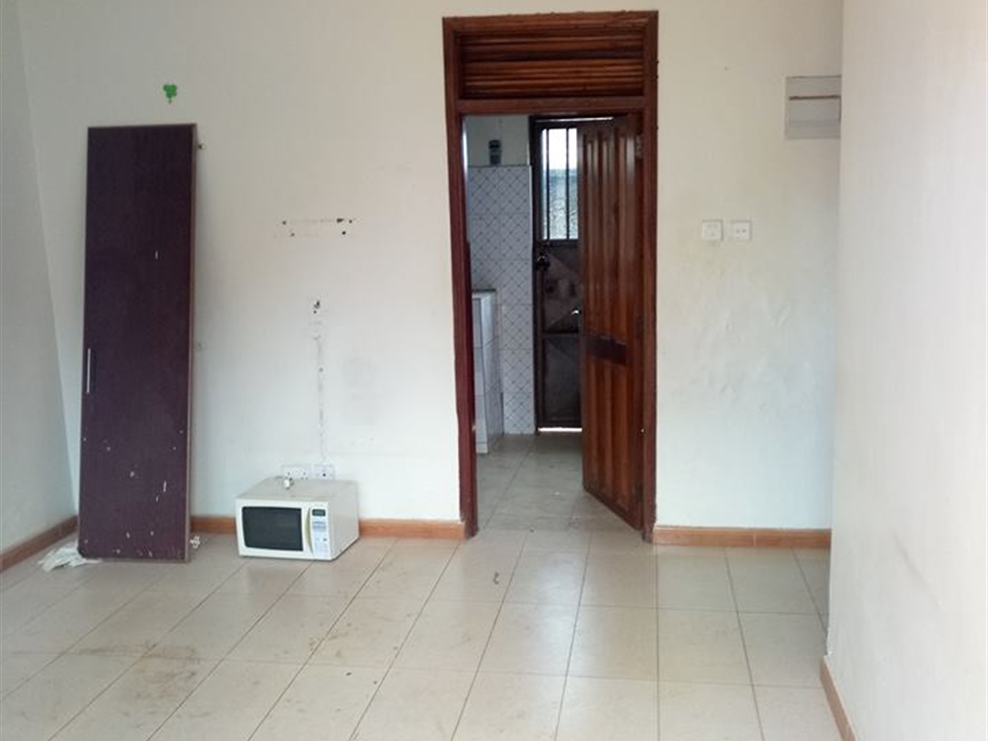 Semi Detached for rent in Kisaasi Kampala