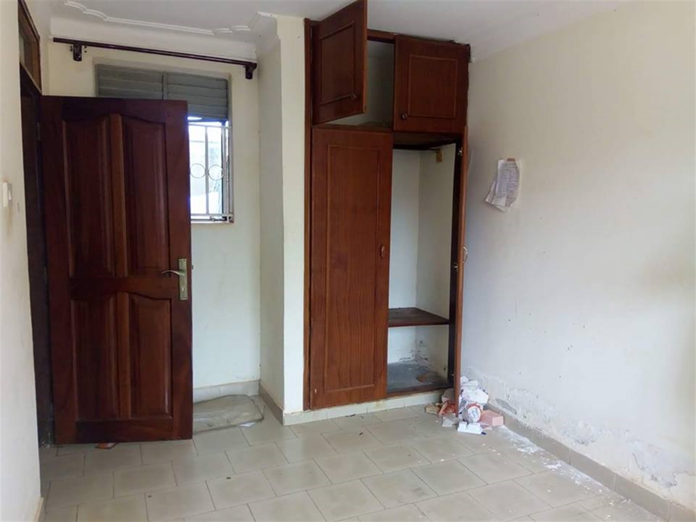 Apartment for rent in Kisaasi Kampala