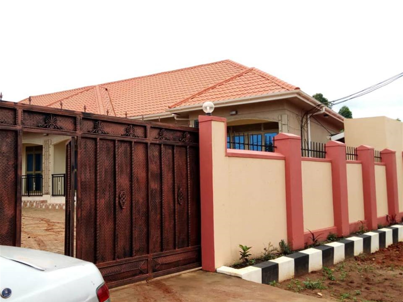 Semi Detached for sale in Namugongo Wakiso