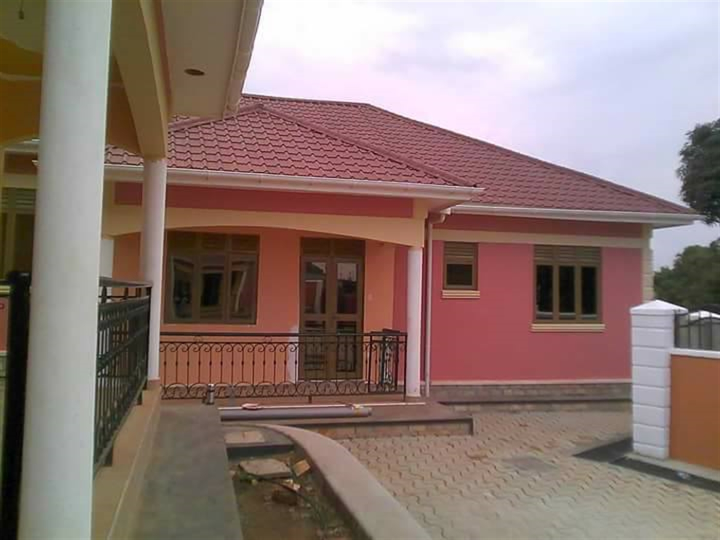 Semi Detached for rent in Namanve Mukono