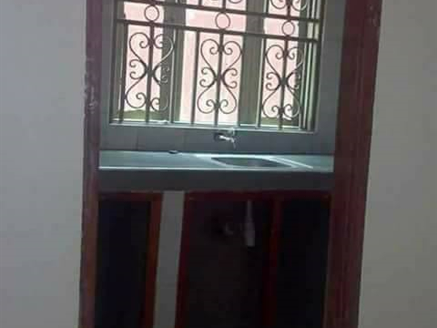 Semi Detached for rent in Bweyogerere Wakiso