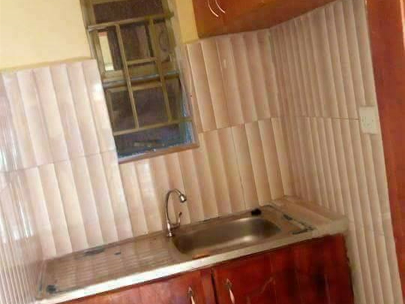 Semi Detached for rent in Bweyogerere Wakiso