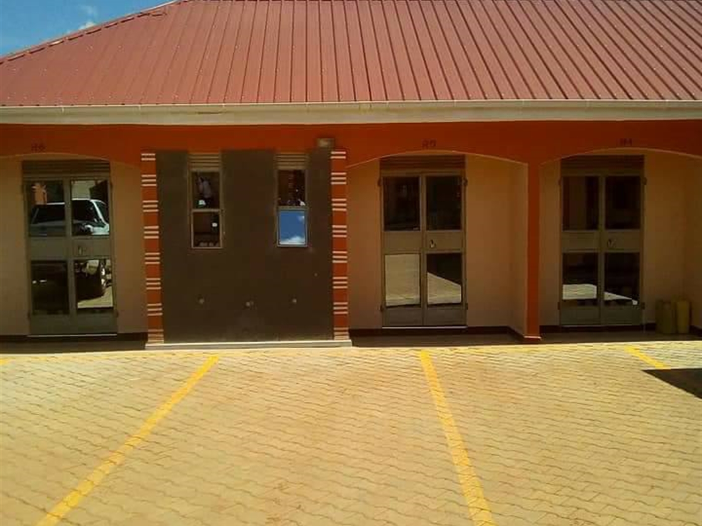 Semi Detached for rent in Bweyogerere Wakiso