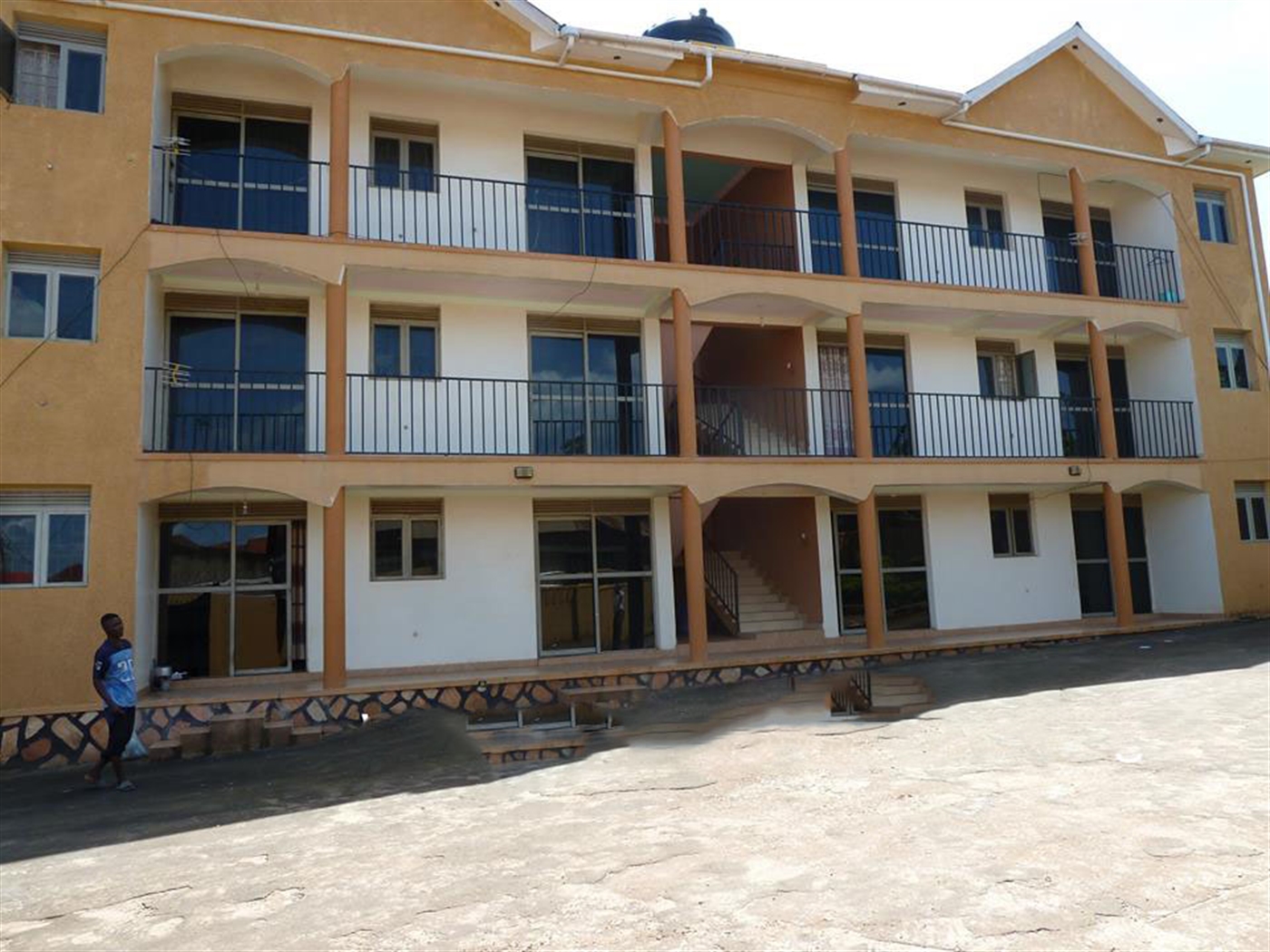 Apartment for rent in Kisaasi Kampala