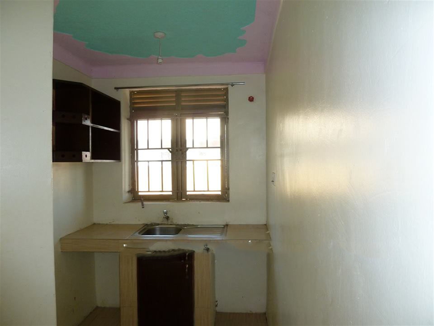 Apartment for rent in Kisaasi Kampala