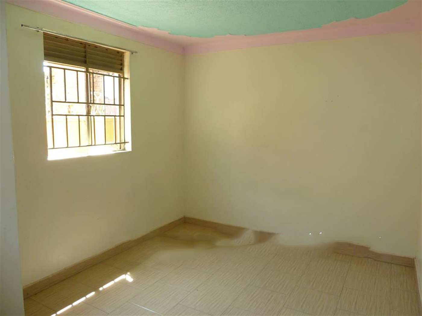 Apartment for rent in Kisaasi Kampala