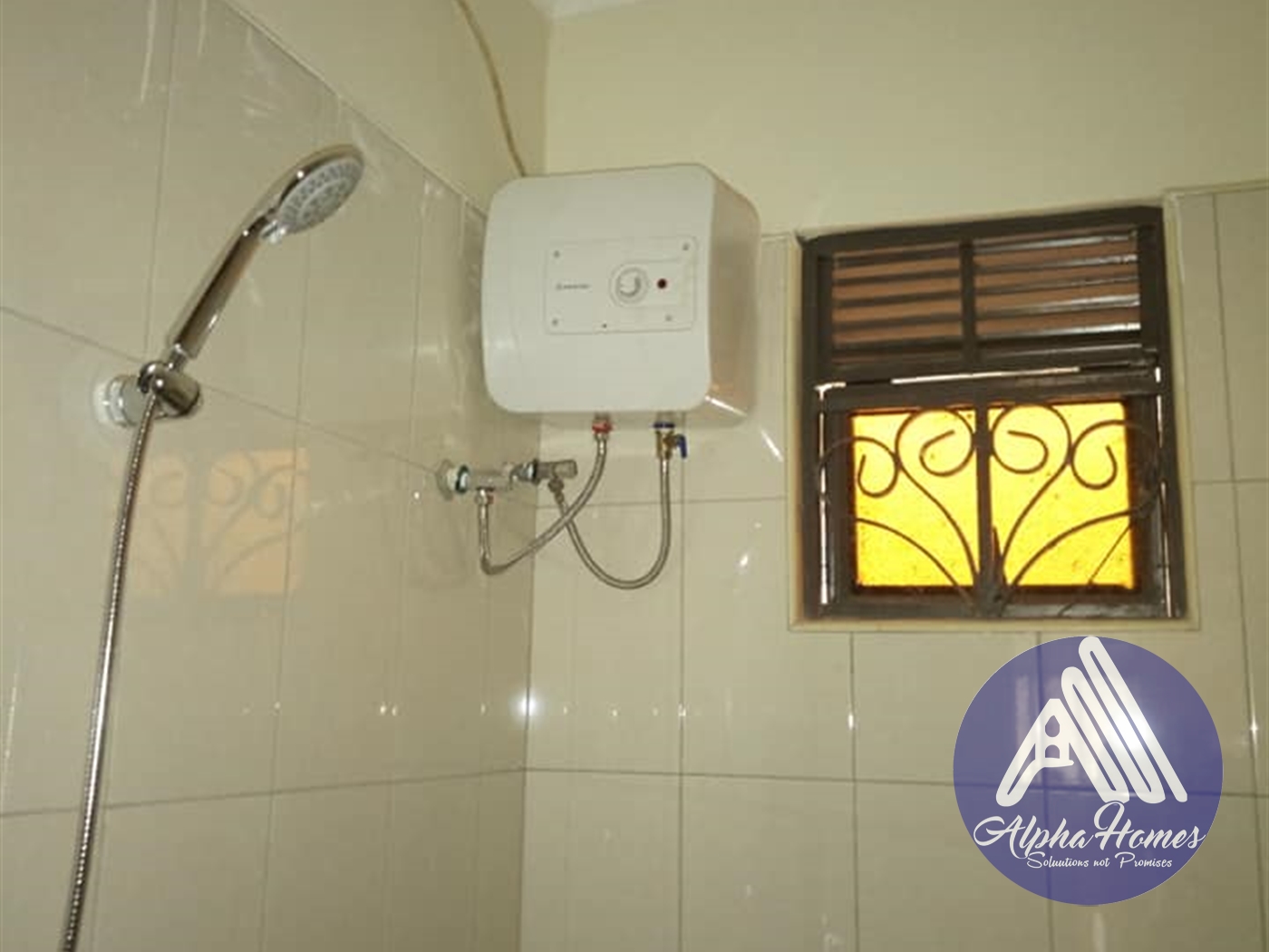 Penthouse for rent in Kyaliwajjala Wakiso