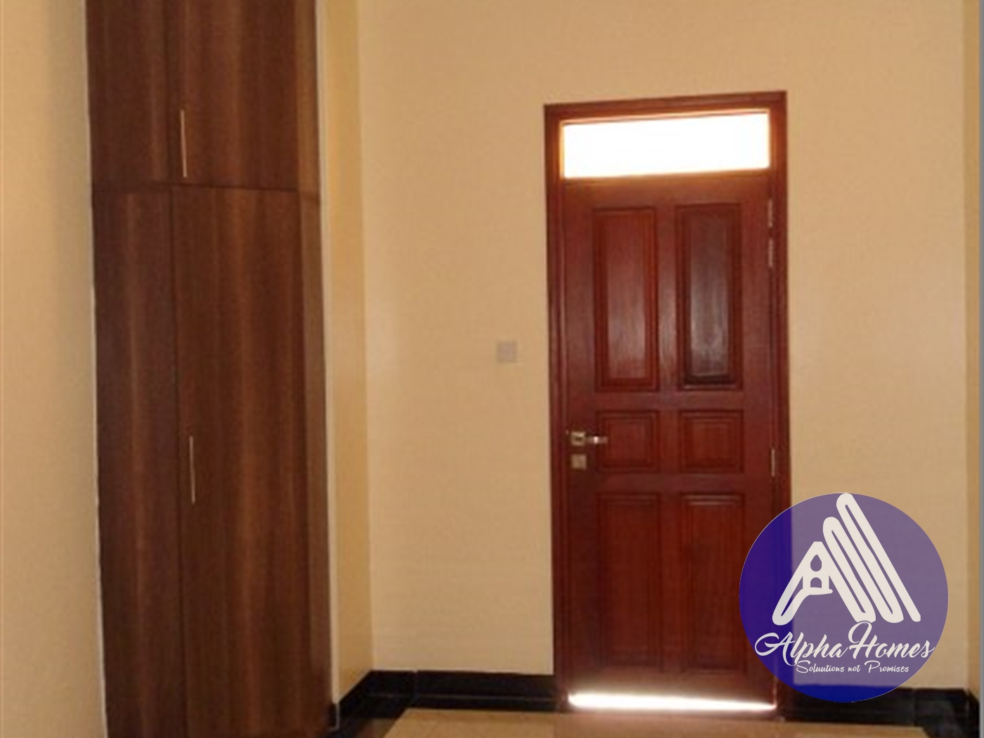 Duplex for rent in Mbuya Wakiso